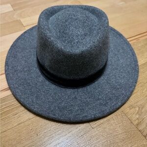 Gray Felt Fedora Hat